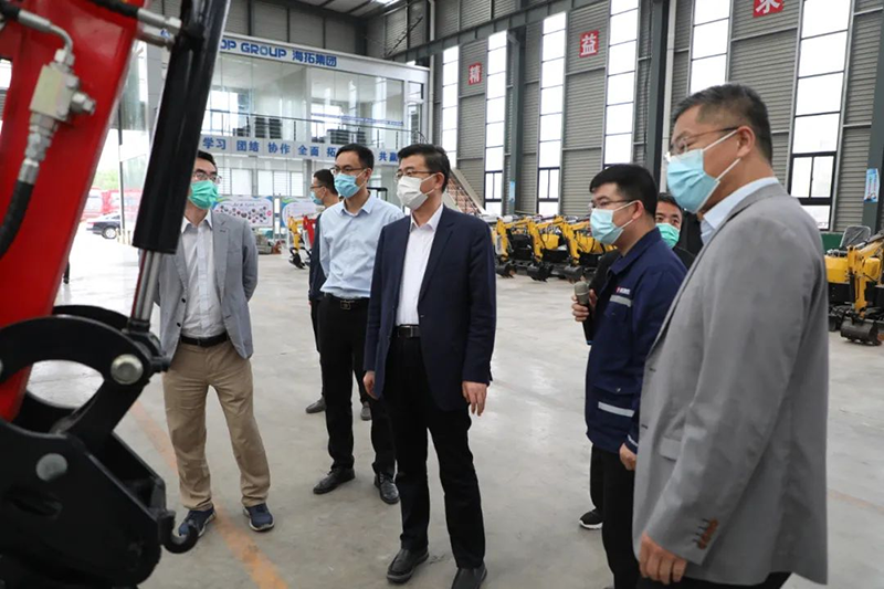 Warmly welcome the leaders of Jining Economic Development Zone to visit Msang Machinery for investigation and research
